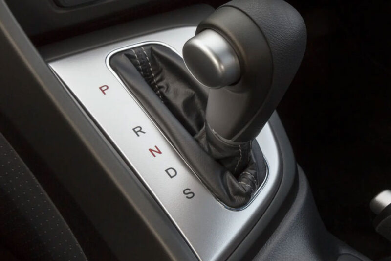 4 Common Signs of a Transmission Issue